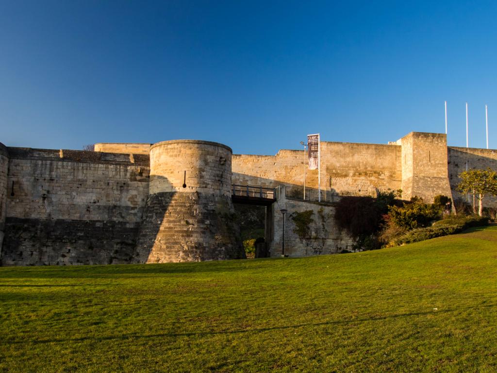 Château de Caen  d'après Itinera Magica 